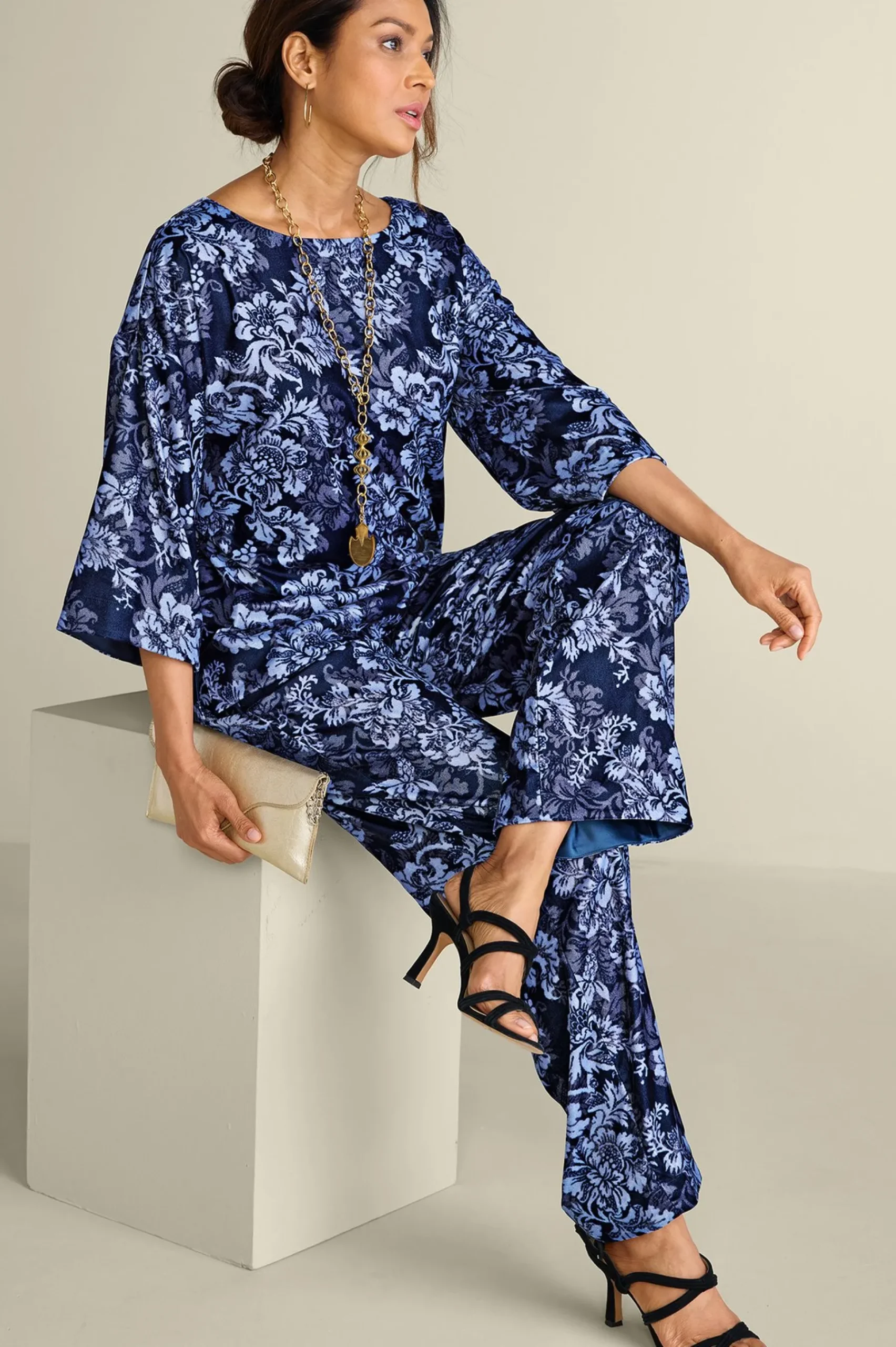 EVelvet Styles|full length-Soft Surroundings Aria Velvet Wide Leg Pants Cabernet