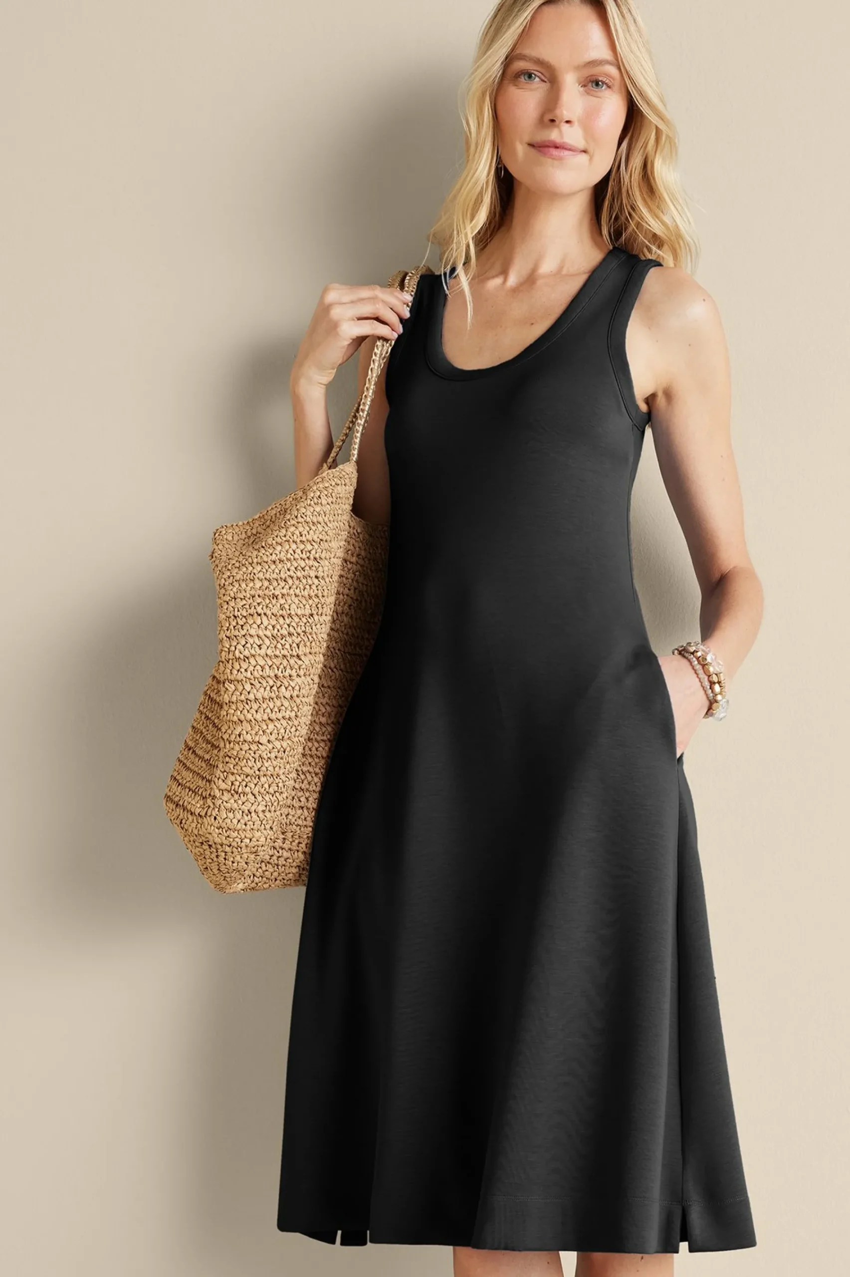 Into The Blues|Vacation Shop-Soft Surroundings Ceri Knit Midi Dress Black