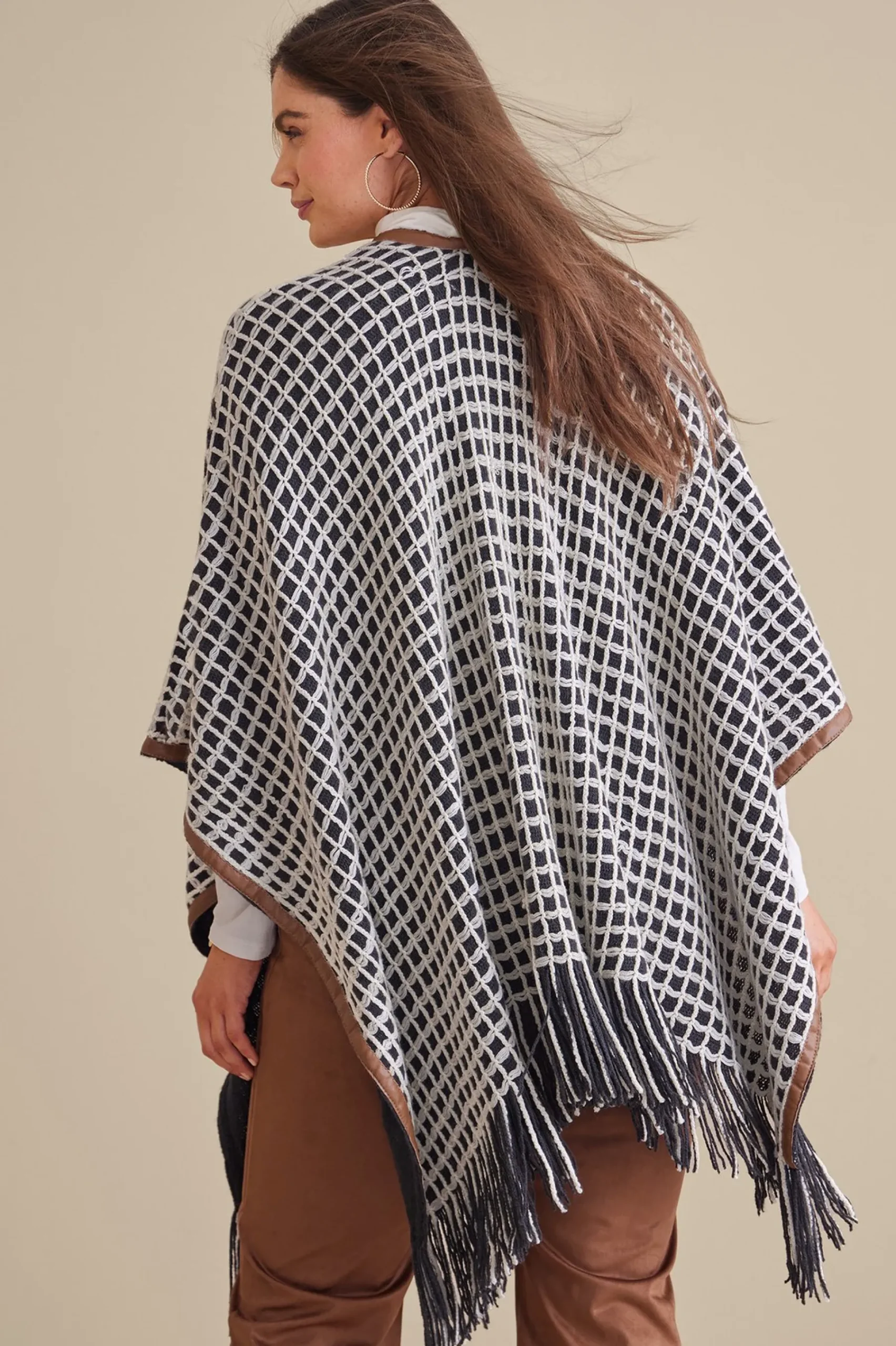 Scarves & Wraps-Soft Surroundings Kareli Plaid Topper Black/White