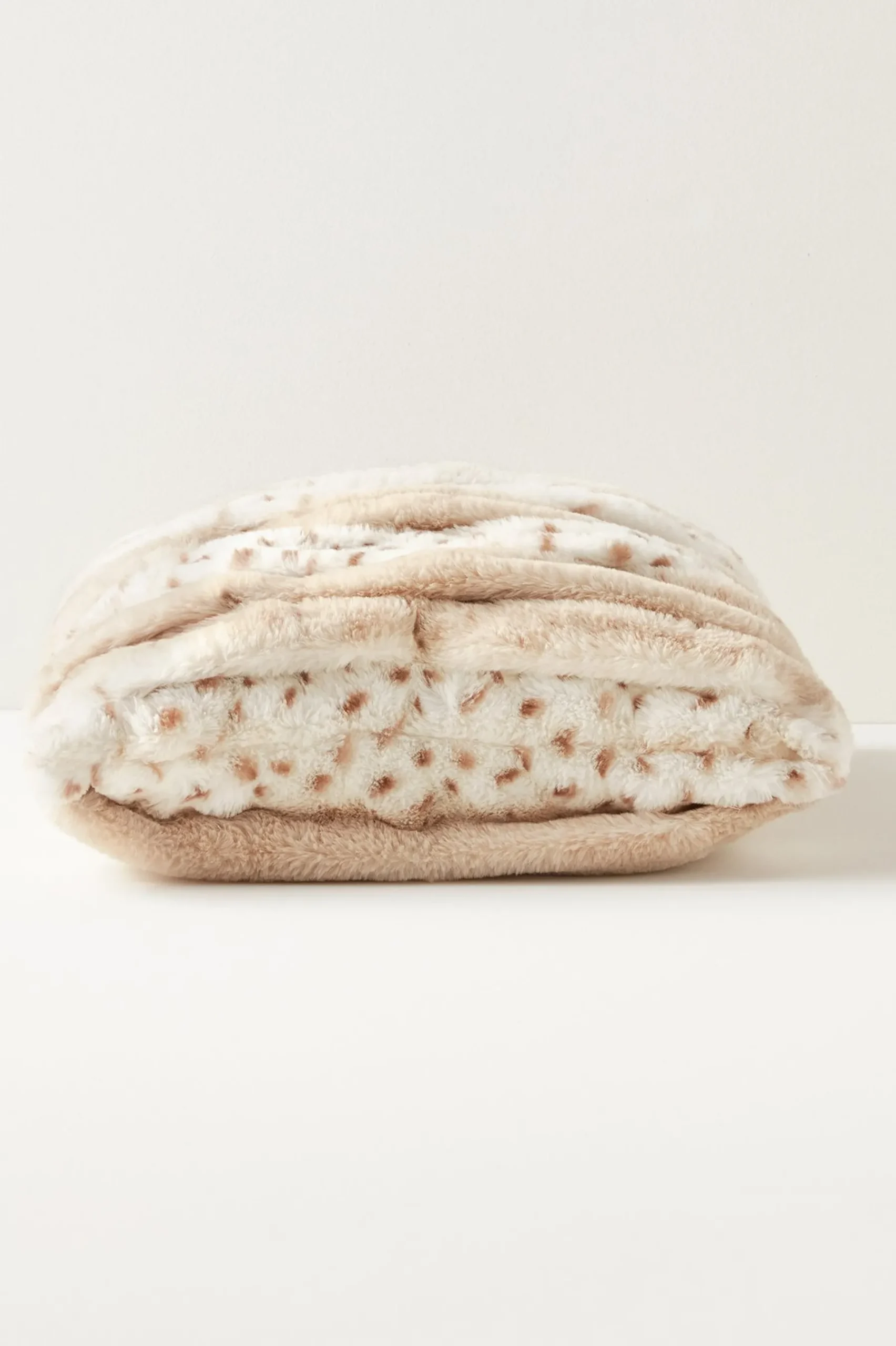 Bedding Essentials|pillows-Soft Surroundings La Parisienne Faux Fur Pillow Snow Leopard