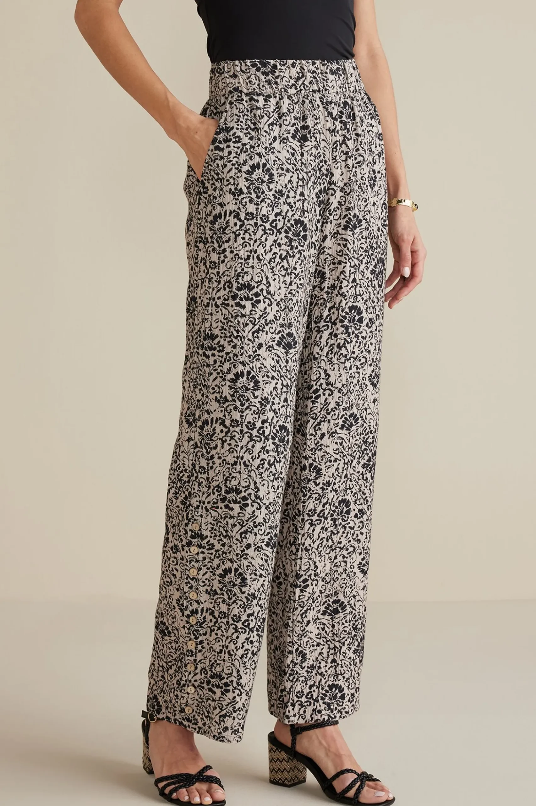 Feminine Flourish|Into The Blues-Soft Surroundings Oceo Gauze Wide-Leg Pants Black