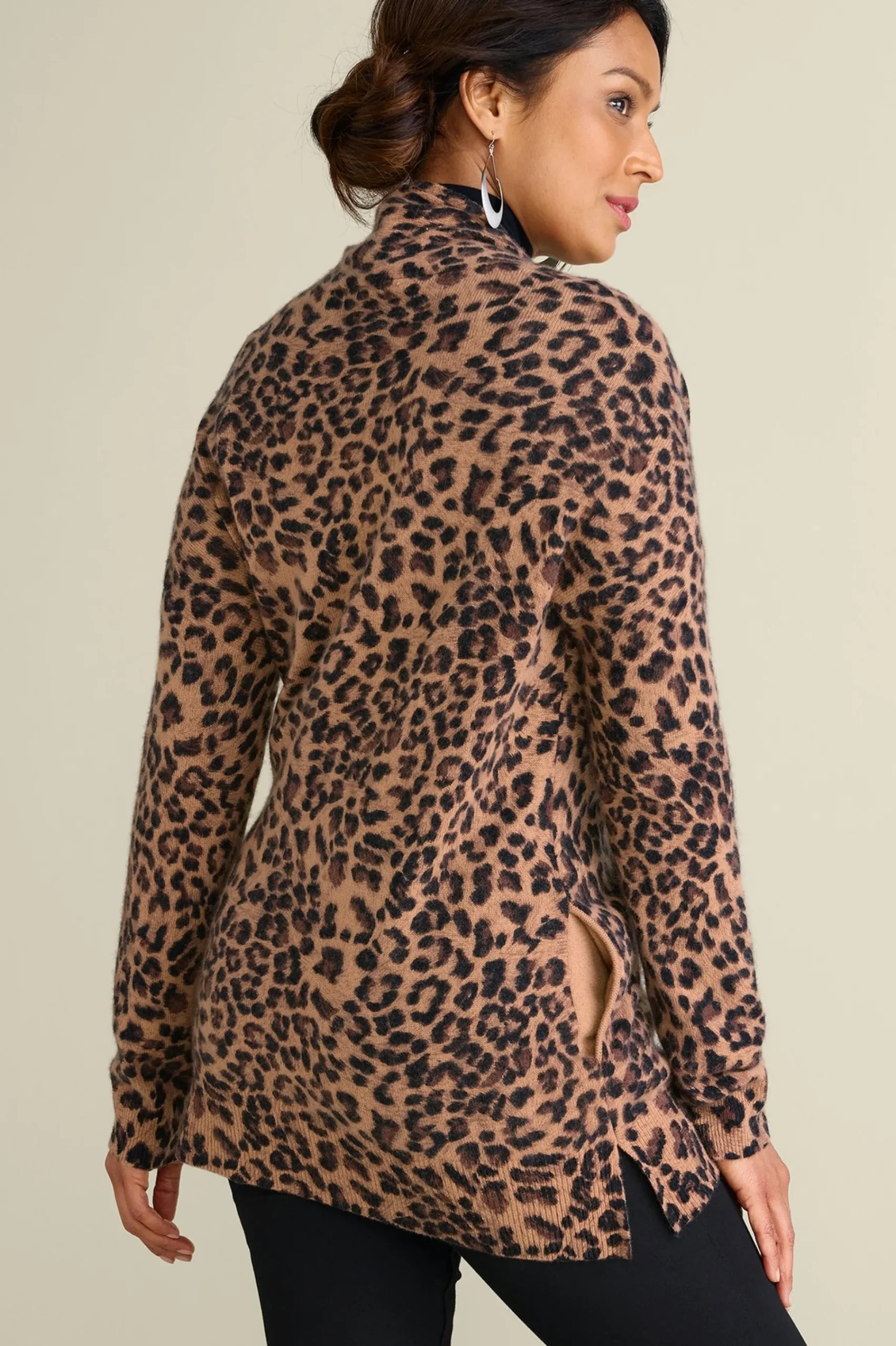 Sweaters & Cardigans|prints-Soft Surroundings Sibyl Cashmere Printed Cardigan Snow Leopard