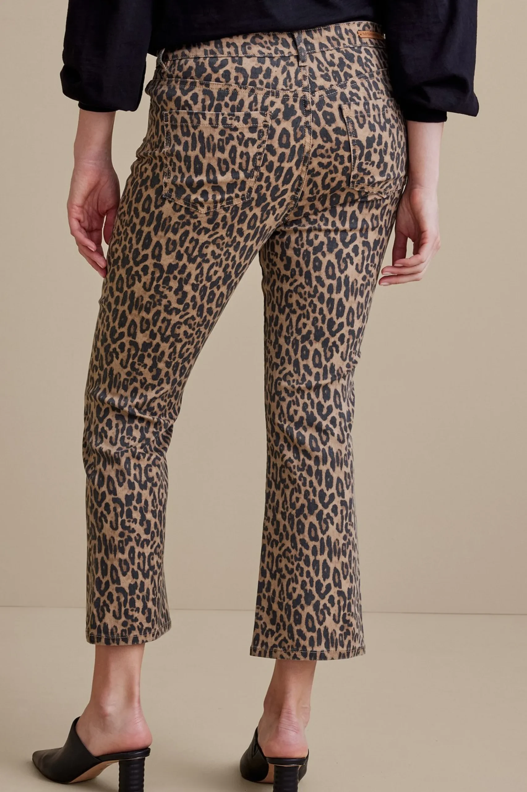 Everyday Styles|leggings-Soft Surroundings Ultimate Denim Kick Flare Jeans Cielo Wash